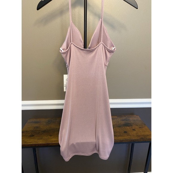 Lovely Day Bodycon Lavender Cocktail Party Stretch Dress Size Large - Picture 2 of 4